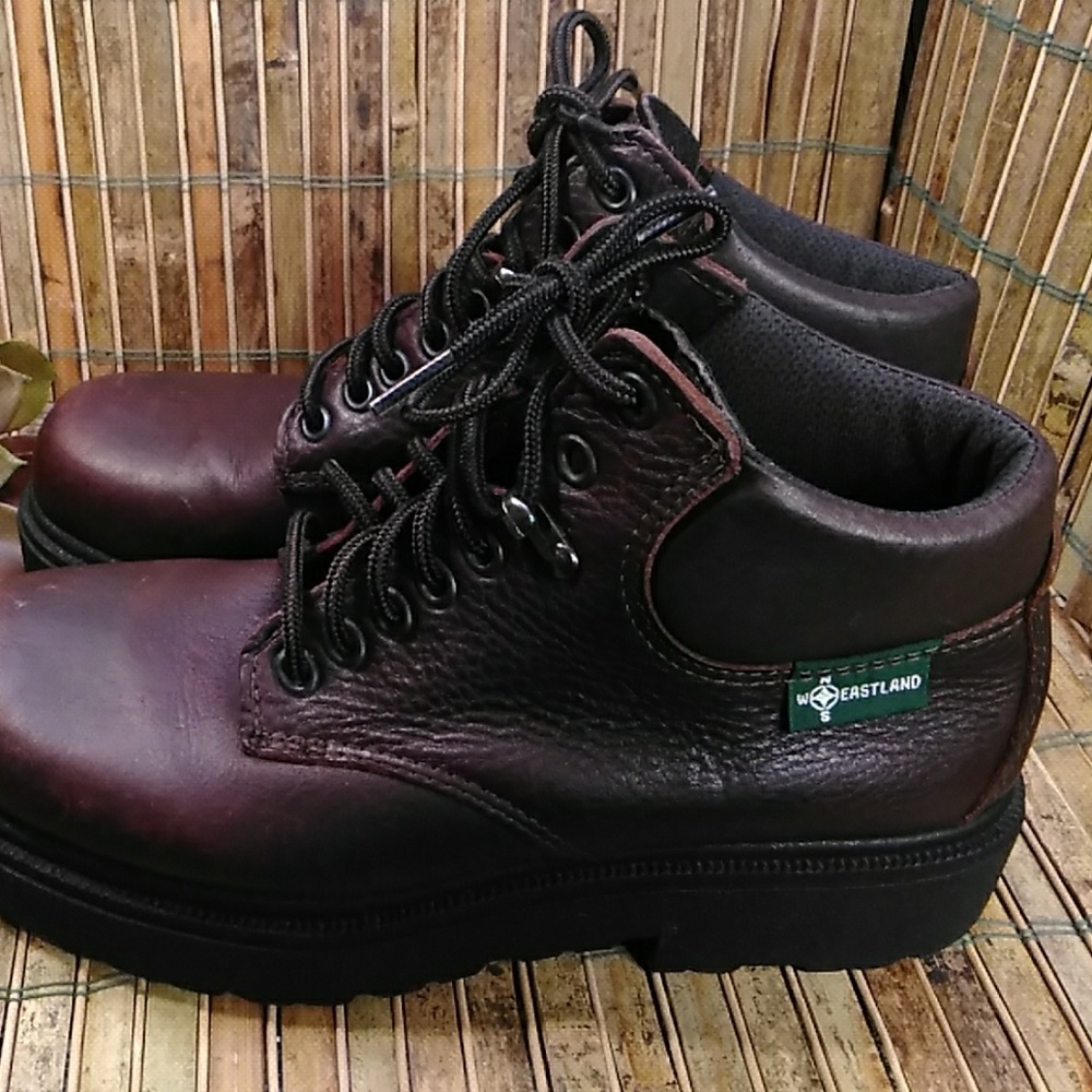 EASTLAND  SHOES